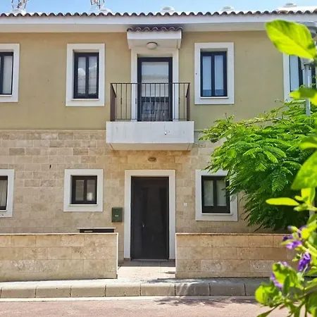 Kapparis Town House Сasa de vacaciones