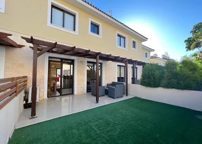 펜션 Kapparis Town House