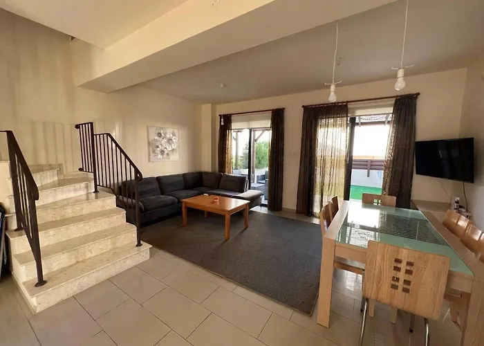 펜션 Kapparis Town House